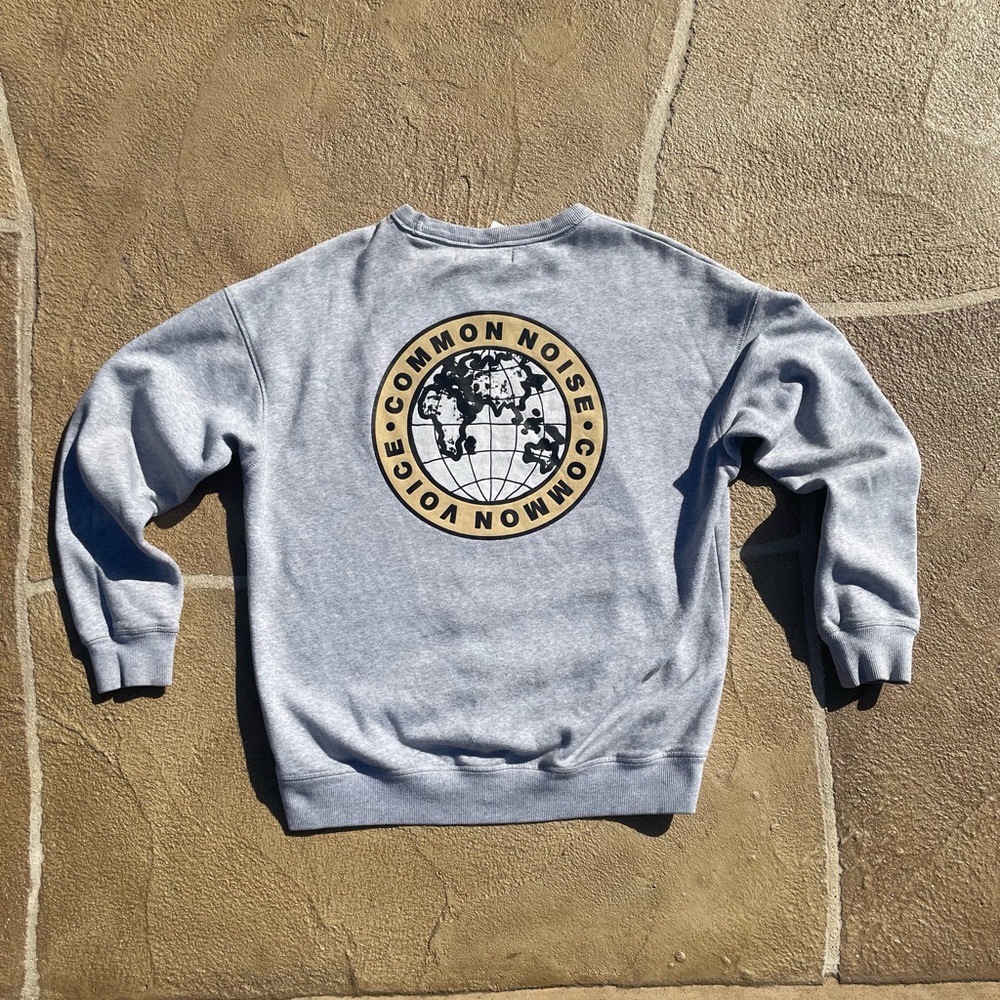 H&M Common Noise Graphic Sweatshirt Grey/Tan Size M